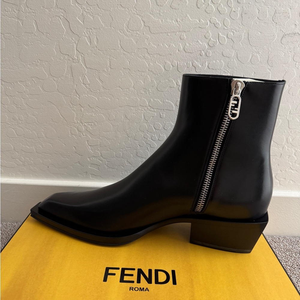 Brand new with tags Fendi Black Leather Boots